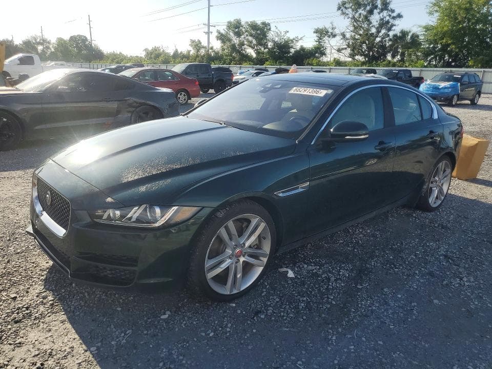 2017 JAGUAR XE PREMIUM - 1