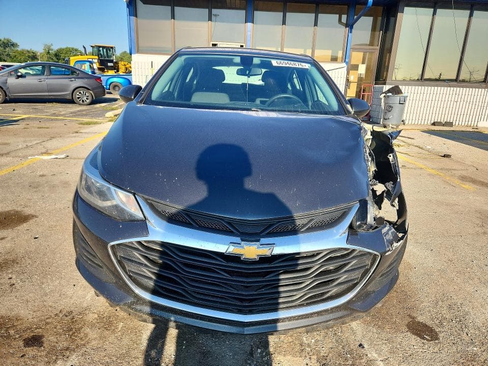 2019 CHEVROLET CRUZE LT 5