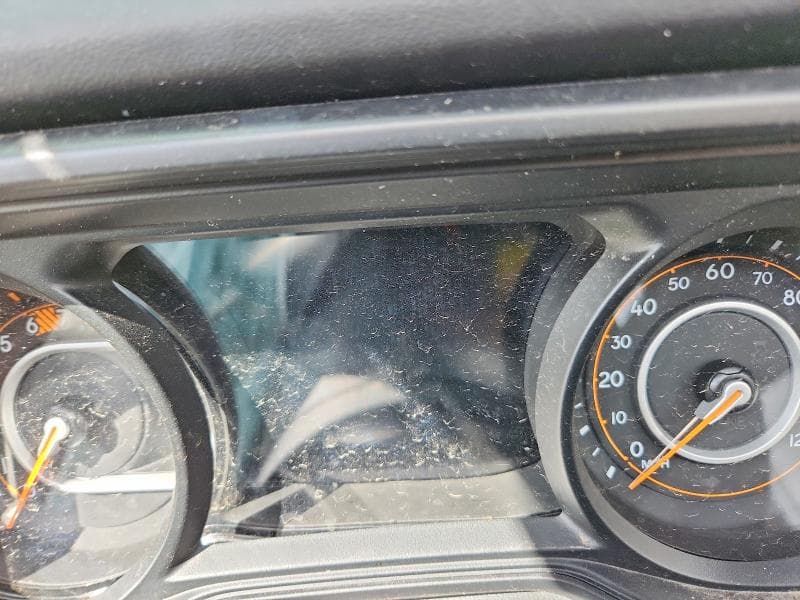 2025 JEEP WRANGLER SAHARA 9
