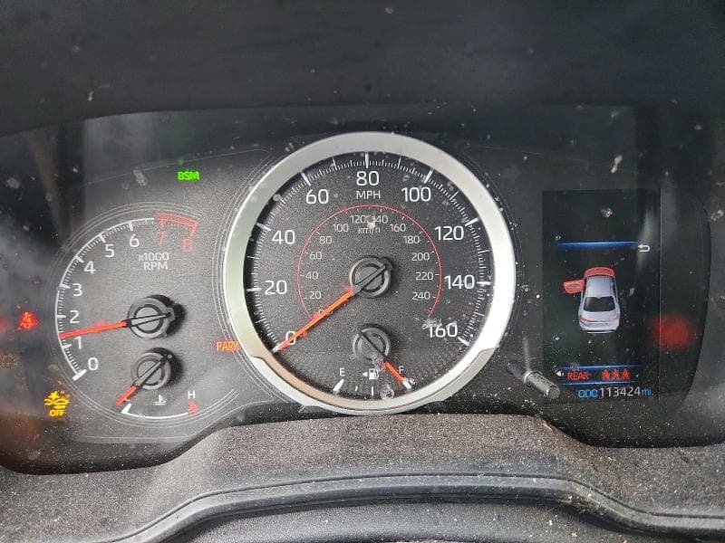 2021 TOYOTA COROLLA SE 9