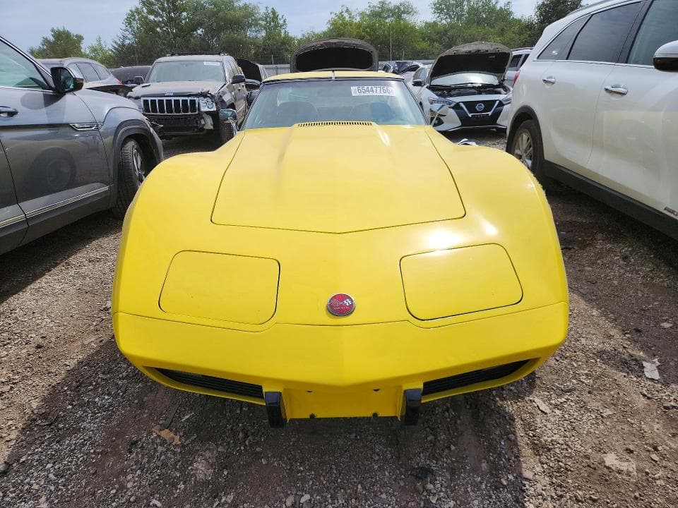 1975 CHEVROLET CORVETTE 5