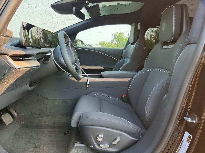 2026 LUCID MOTORS GRAVITY TOURING 7
