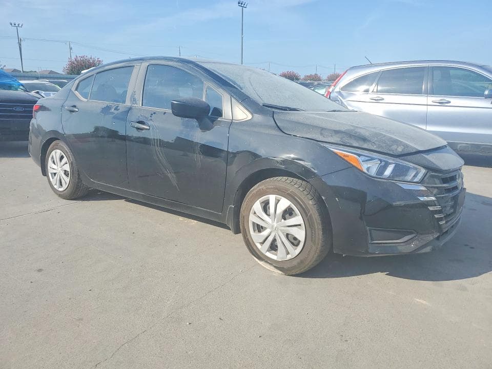 2024 NISSAN VERSA S 4