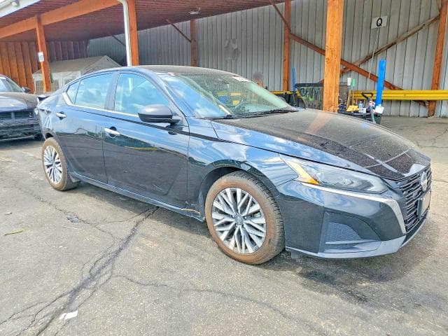 2024 NISSAN ALTIMA SV 4