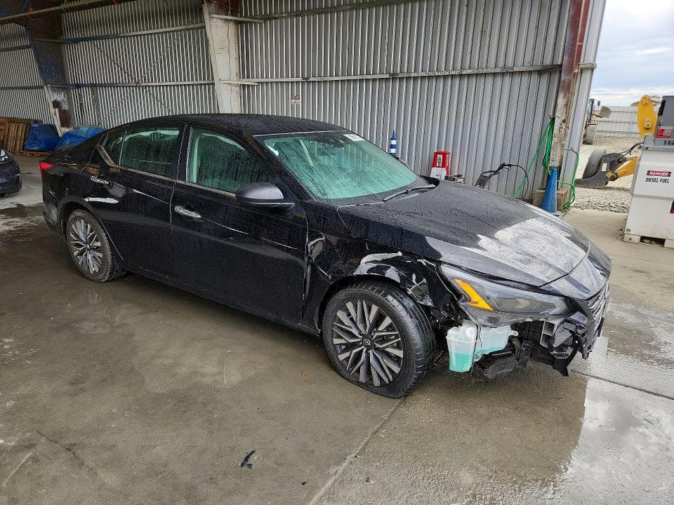 2025 NISSAN ALTIMA SV 4