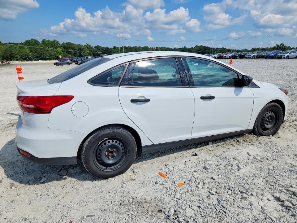 2017 FORD FOCUS S 3