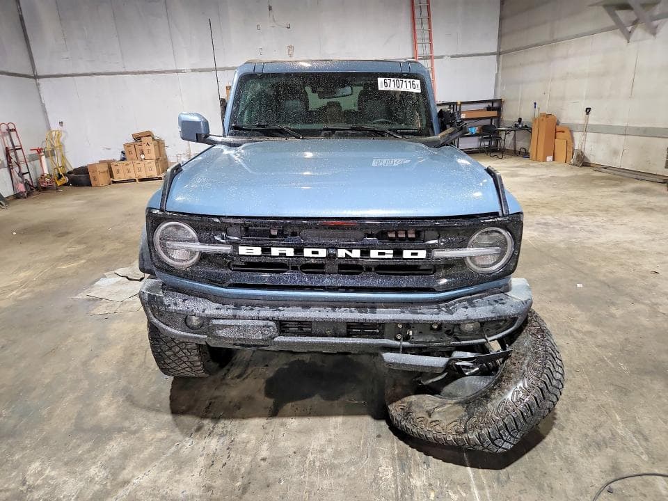 2024 FORD BRONCO OUTER BANKS 5
