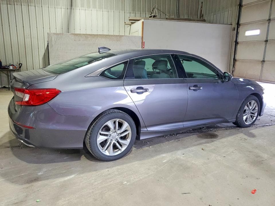 2018 HONDA ACCORD LX 3