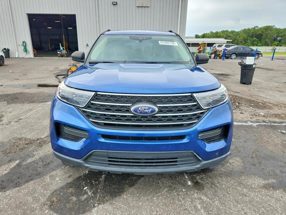 2022 FORD EXPLORER XLT 5