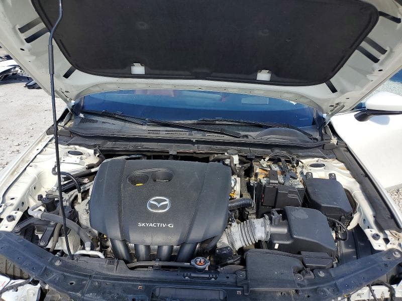 2019 MAZDA 3 PREMIUM 11