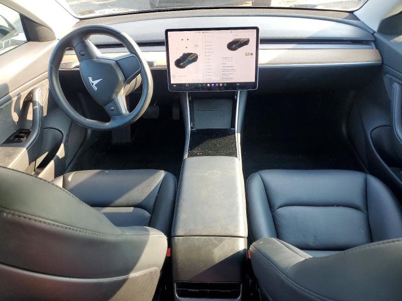 2018 TESLA MODEL 3 8
