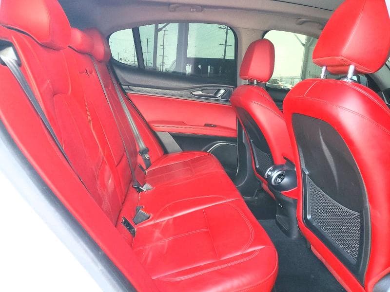 2019 ALFA ROMEO STELVIO 11