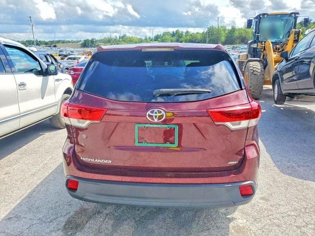 2019 TOYOTA HIGHLANDER LE 6