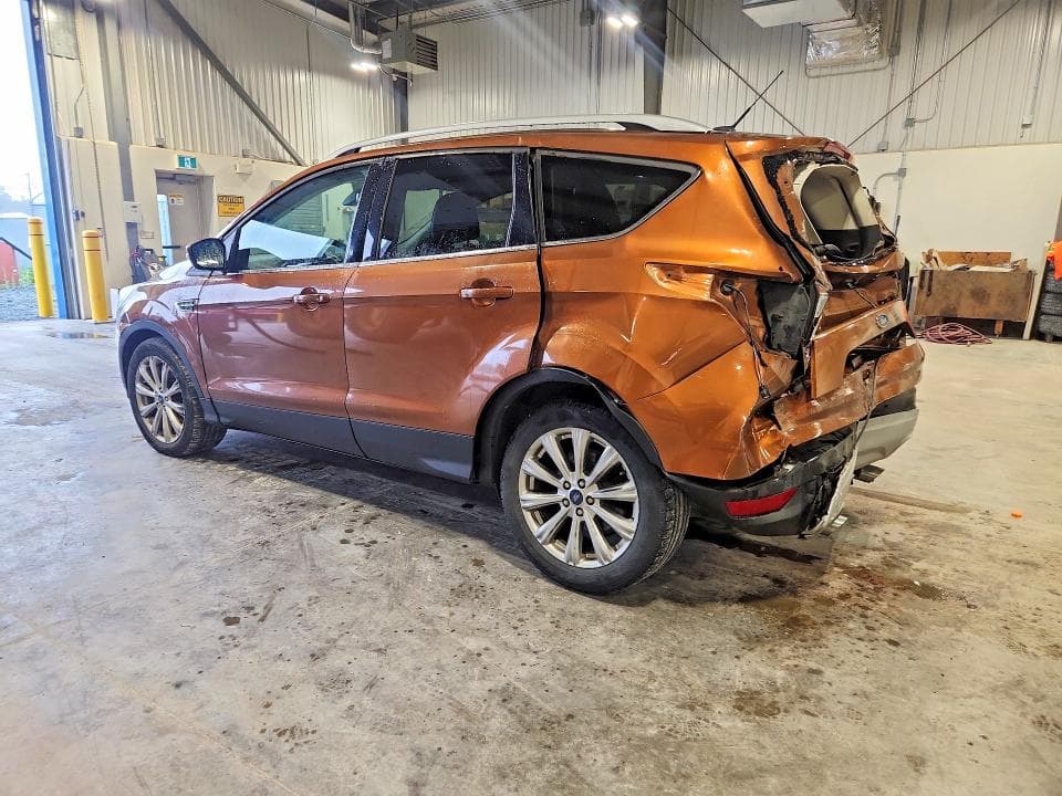 2017 FORD ESCAPE TITANIUM 2