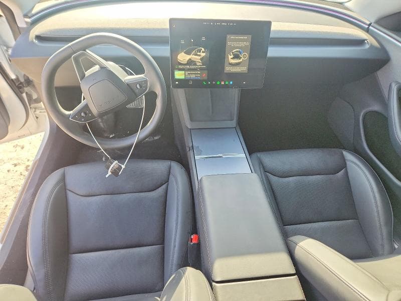 2024 TESLA MODEL 3 8