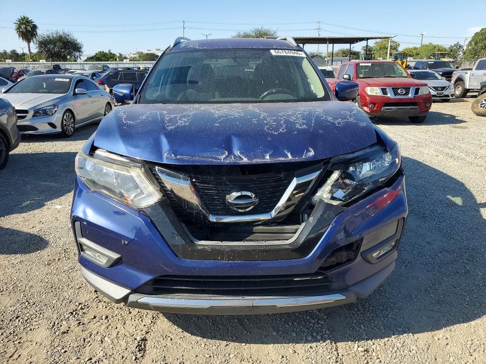 2017 NISSAN ROGUE SV 5
