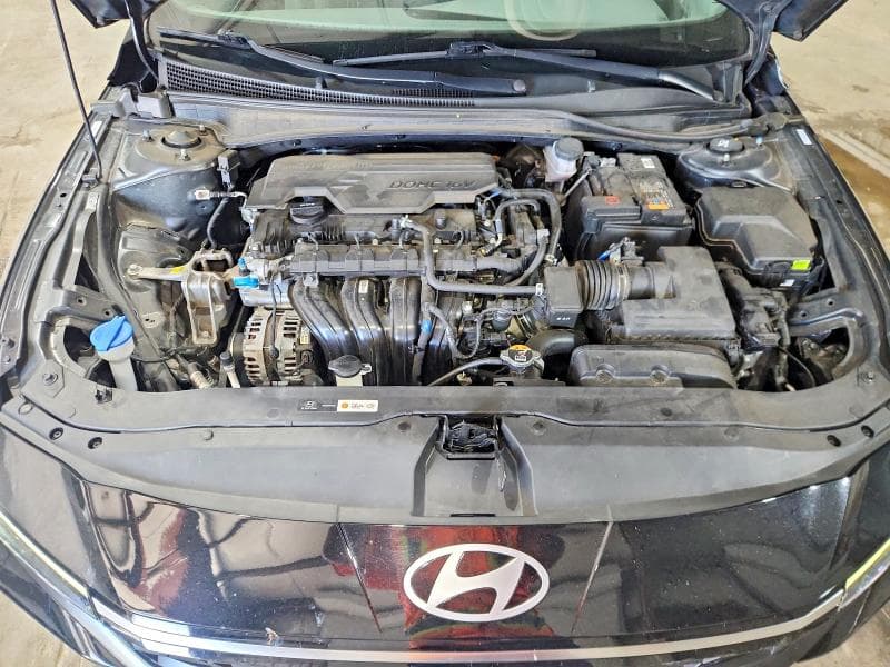 2025 HYUNDAI ELANTRA SEL 11