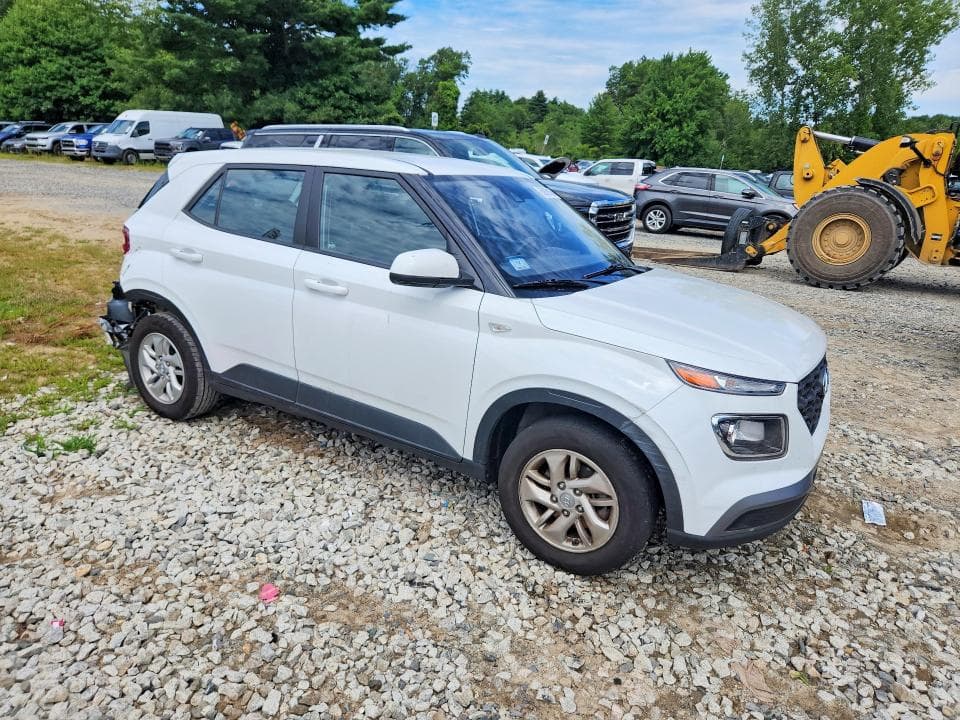 2021 HYUNDAI VENUE SE 4