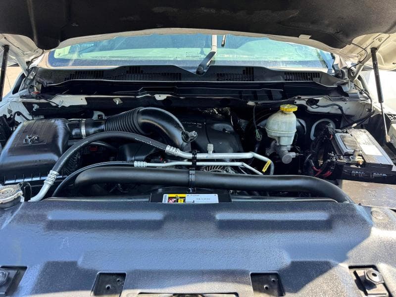 2017 RAM 1500 SLT 9