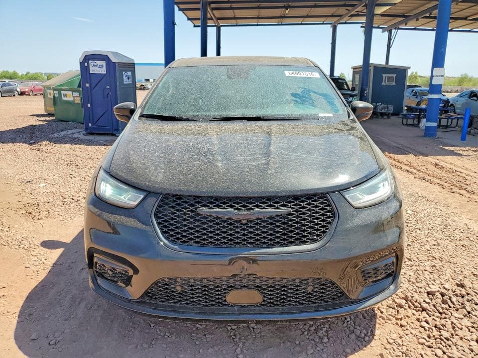 2022 CHRYSLER PACIFICA HYBRID LIMITED 5