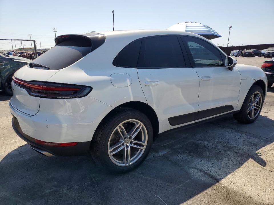 2021 PORSCHE MACAN 3