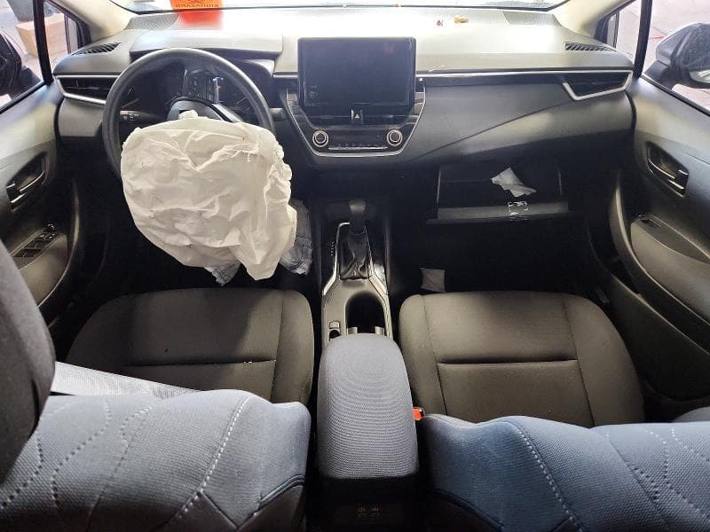 2023 TOYOTA COROLLA LE 8