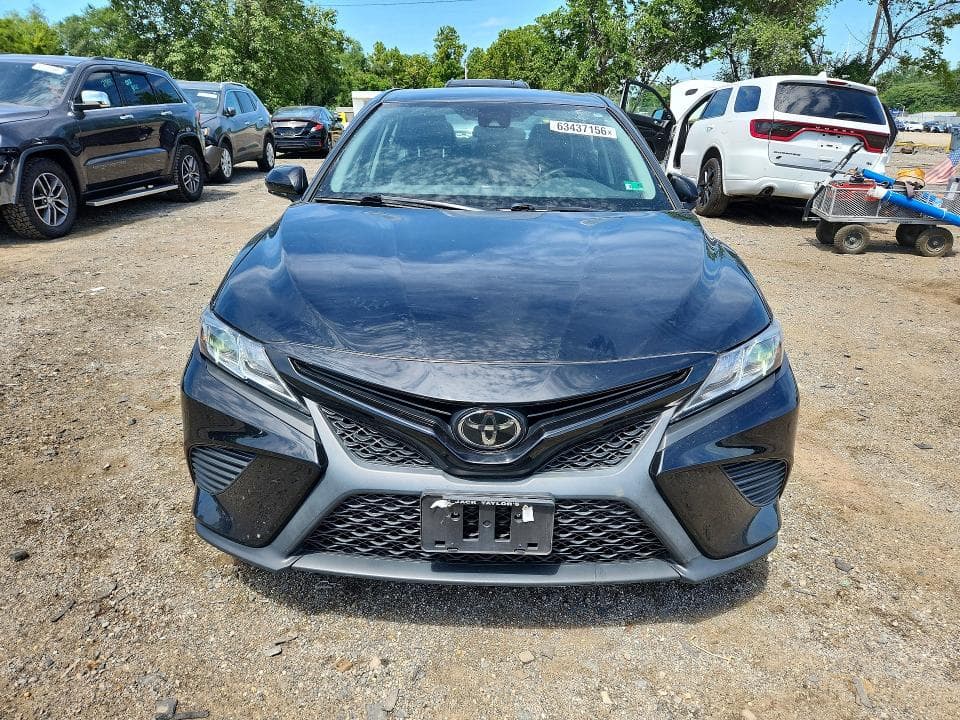 2020 TOYOTA CAMRY SE NIGHTSHADE 5