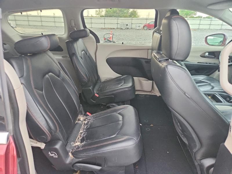 2017 CHRYSLER PACIFICA TOURING L 11