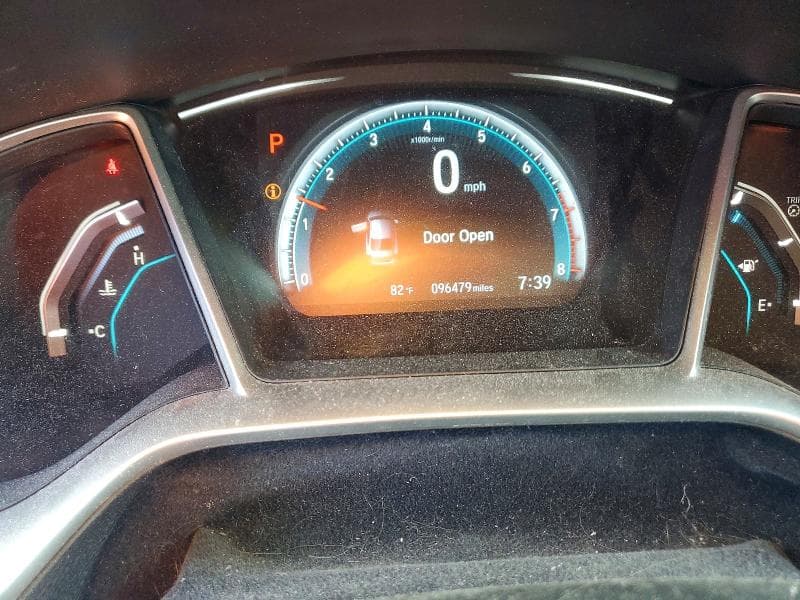 2018 HONDA CIVIC EX 9
