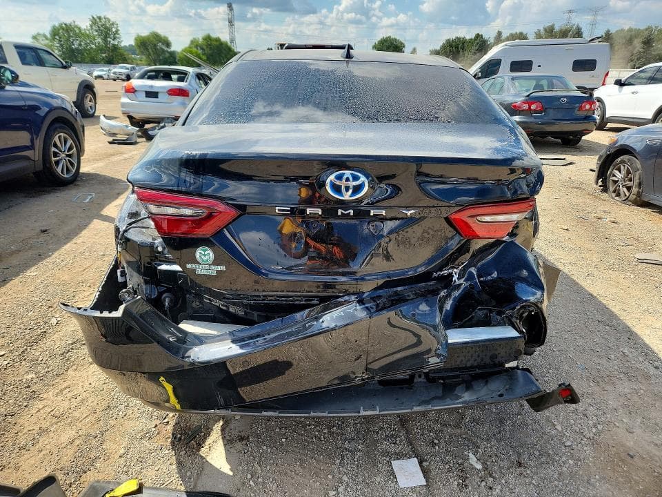 2023 TOYOTA CAMRY XLE 6