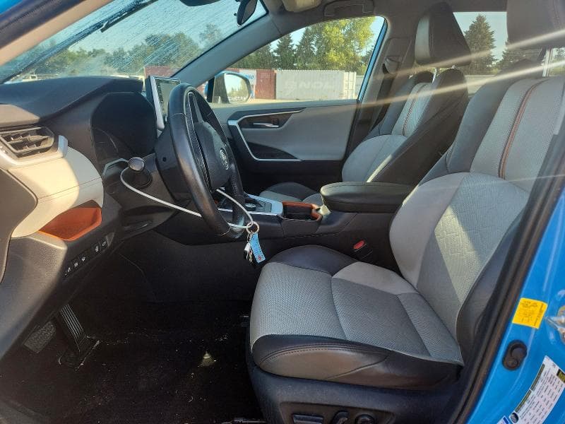 2019 TOYOTA RAV4 ADVENTURE 7