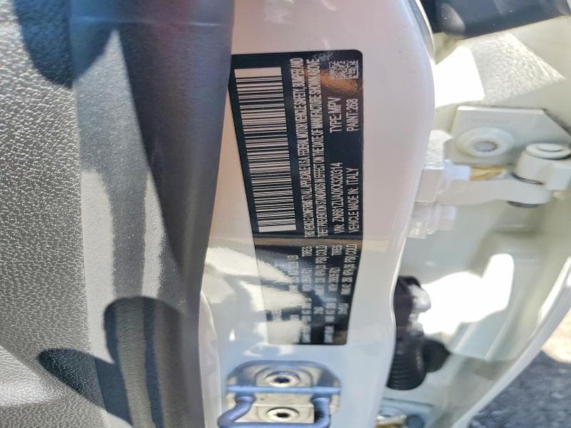 2019 MASERATI LEVANTE GTS 13