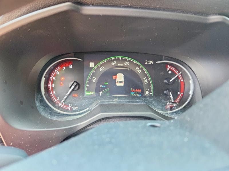 2023 TOYOTA RAV4 LE 9