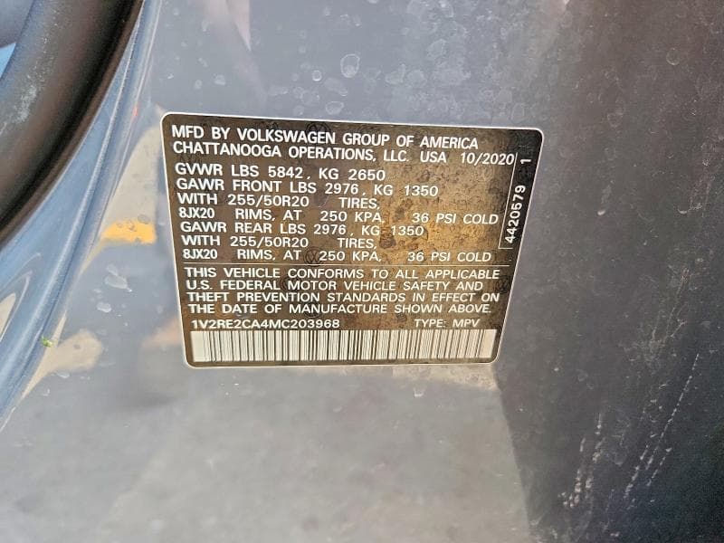 2021 VOLKSWAGEN ATLAS CROSS SPORT SE 13