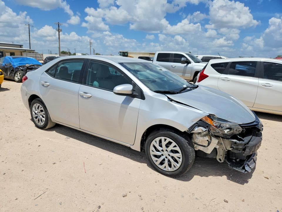 2019 TOYOTA COROLLA LE 4