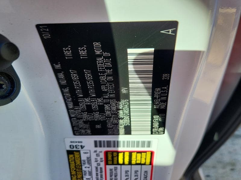 2022 TOYOTA SIENNA LE 13