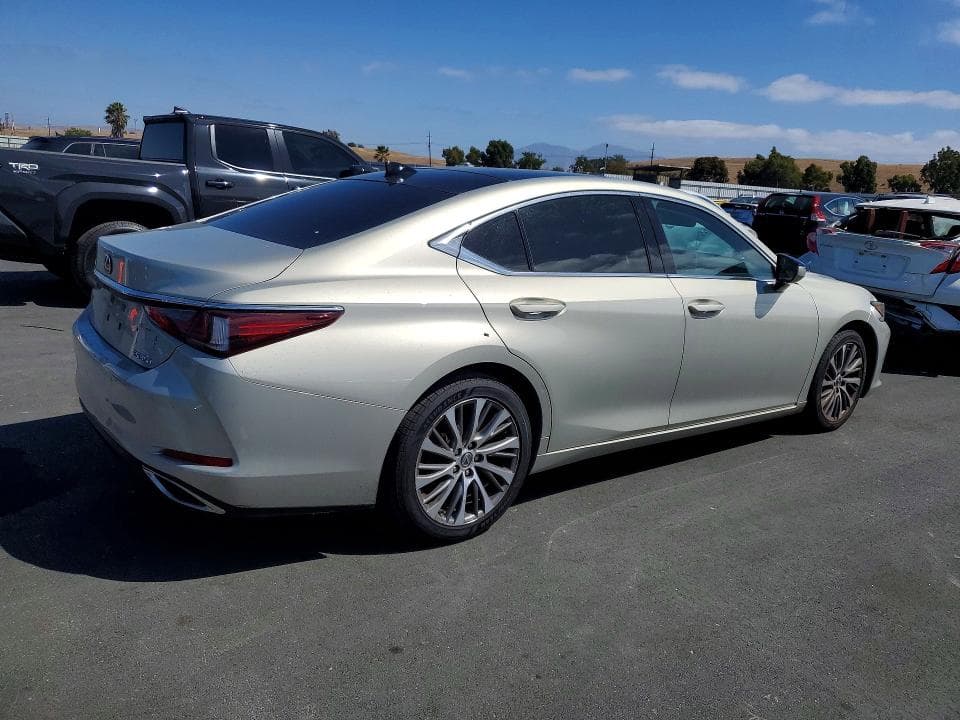 2019 LEXUS ES 350 3