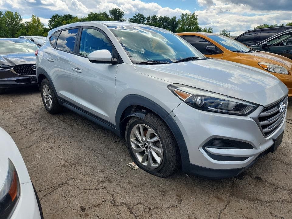 2018 HYUNDAI TUCSON SE 4