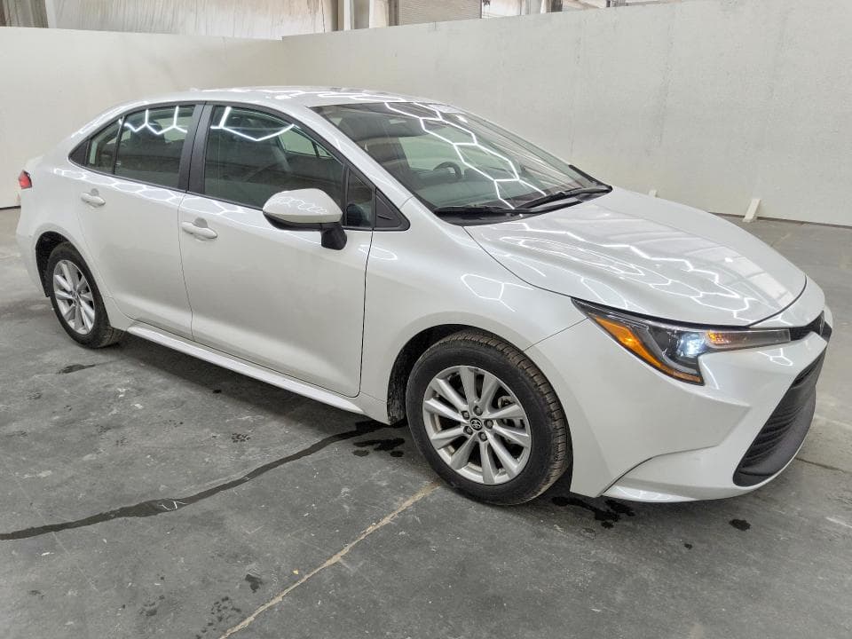 2025 TOYOTA COROLLA LE 4