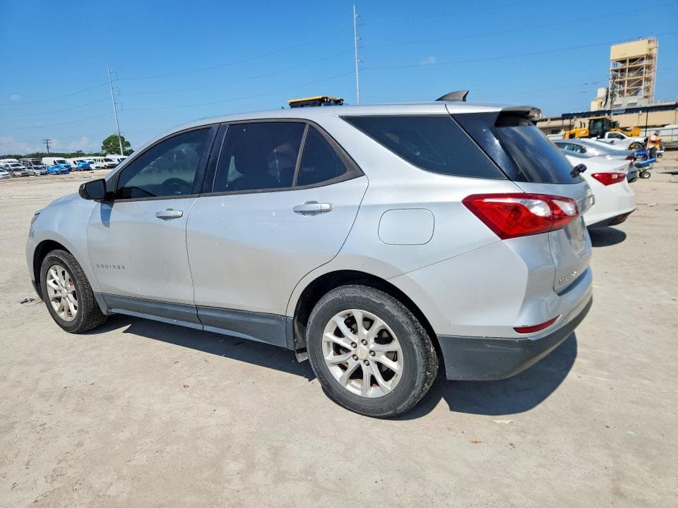 2018 CHEVROLET EQUINOX LS 2
