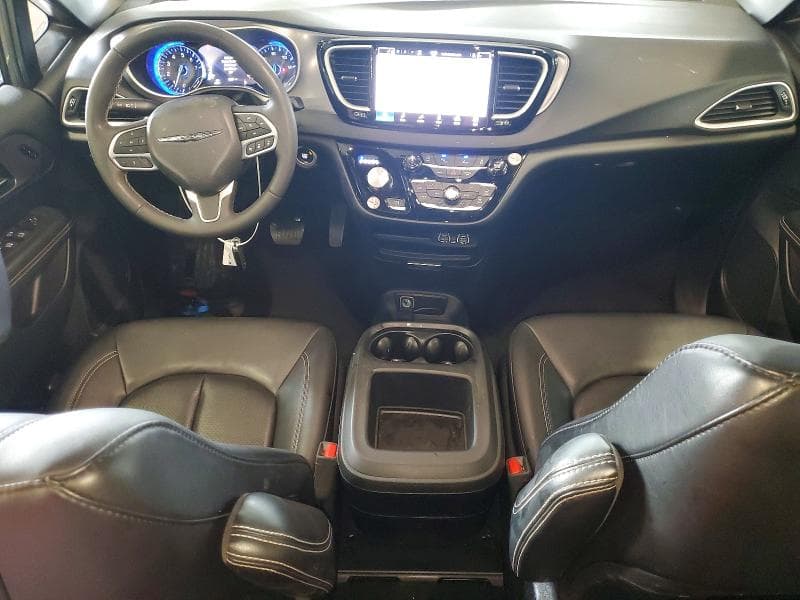 2025 CHRYSLER PACIFICA SELECT 8