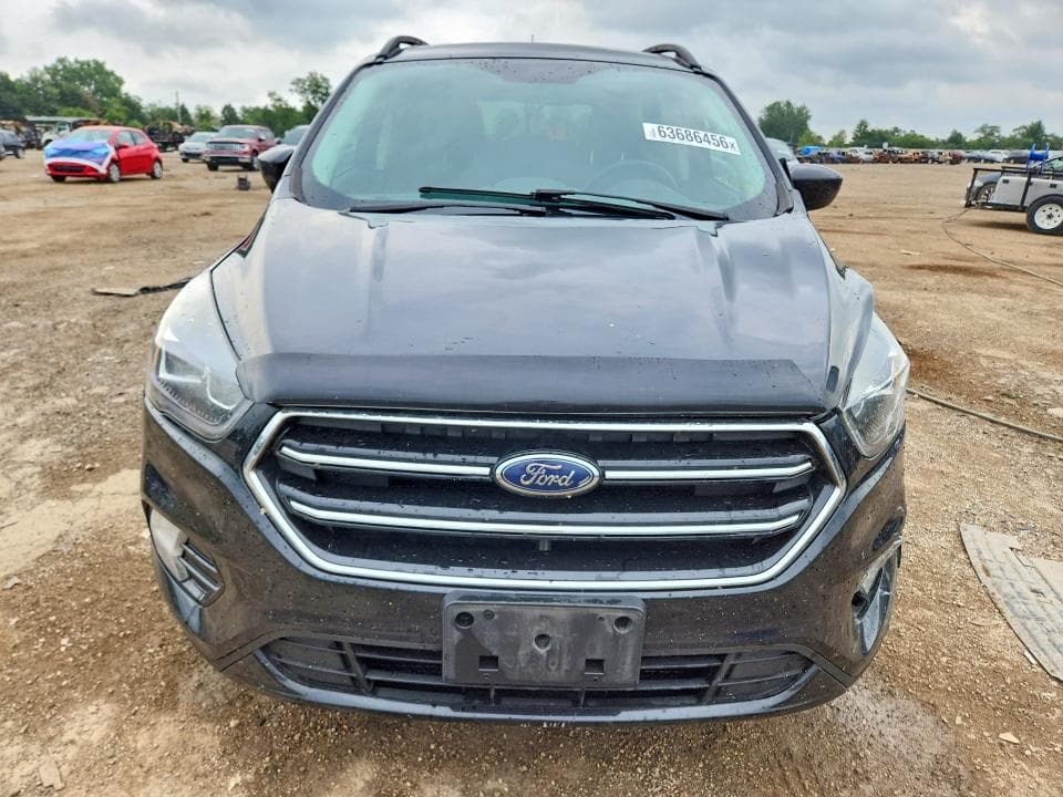 2017 FORD ESCAPE SE 5