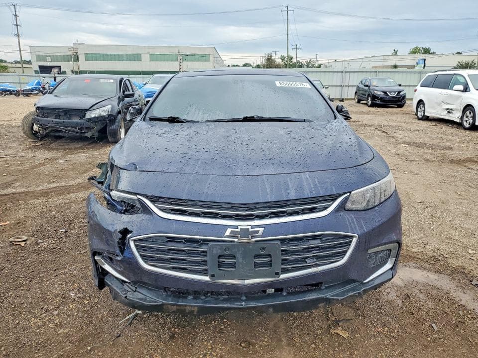 2017 CHEVROLET MALIBU LT 5