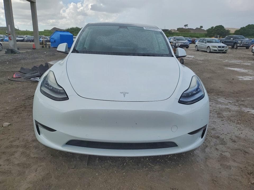 2021 TESLA MODEL Y 5