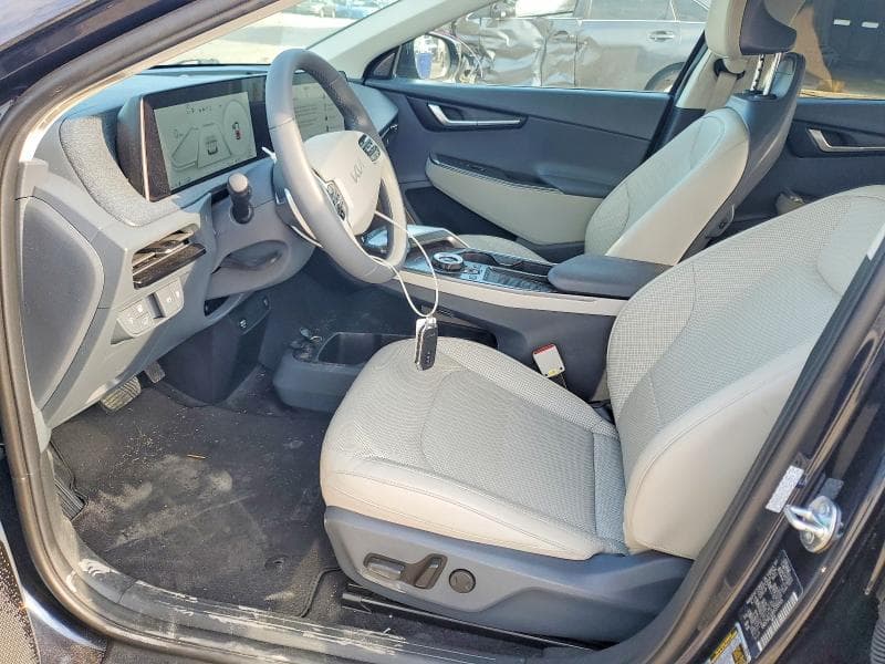 2024 KIA EV6 WIND 7