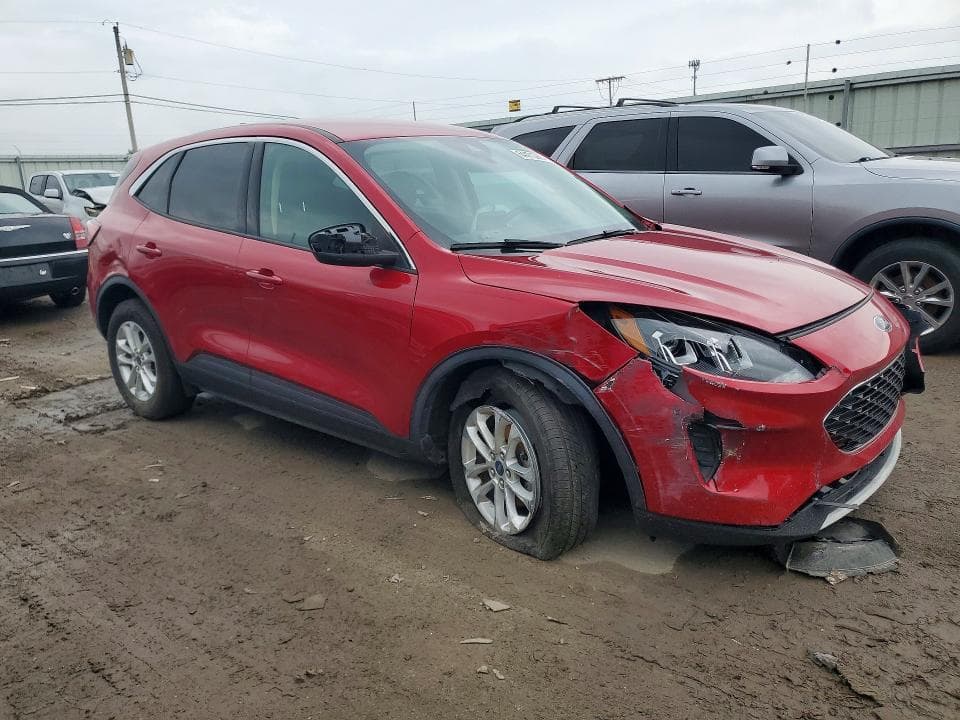 2020 FORD ESCAPE SE 4