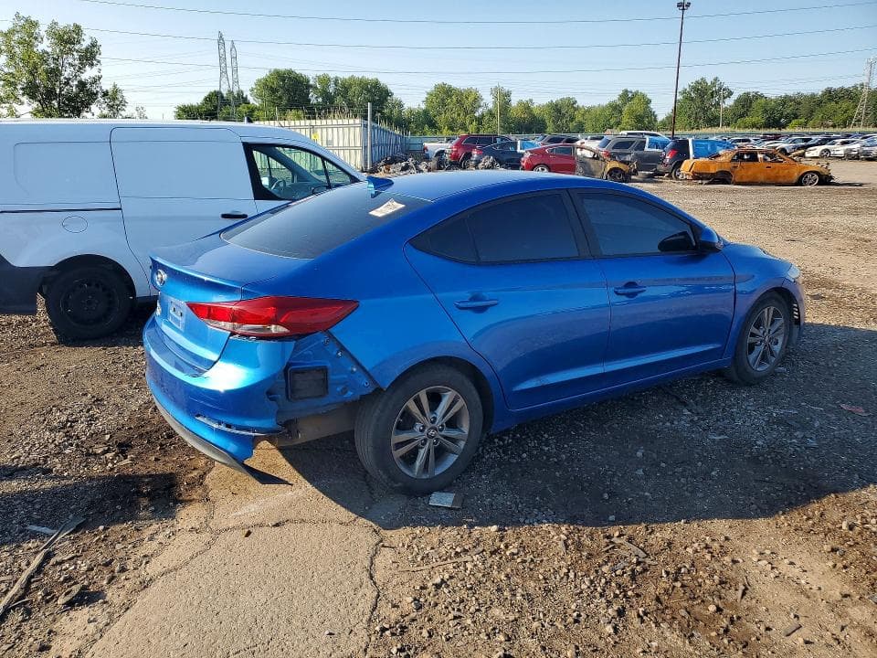 2017 HYUNDAI ELANTRA SE 3