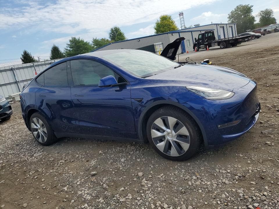 2022 TESLA MODEL Y 4