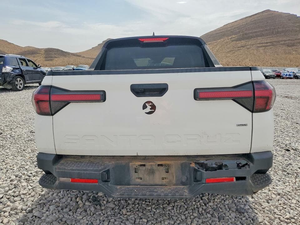 2022 HYUNDAI SANTA CRUZ SE 6