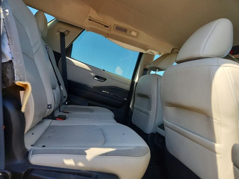 2023 NISSAN PATHFINDER SL 11
